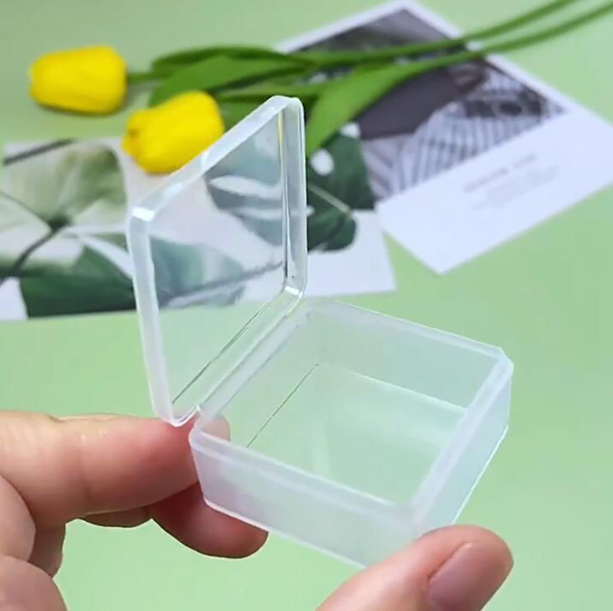 12 Pack Plastic Storage Cases with Lid, 1.5 x 1.5 x 0.71 Inch
