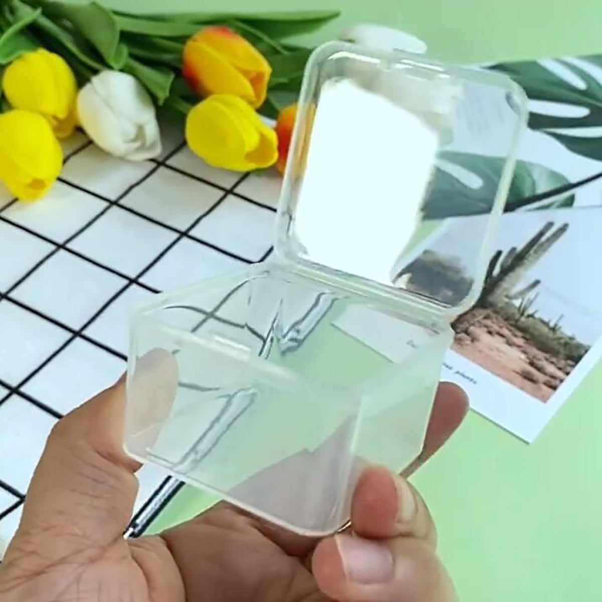 24 Pieces Square Clear Plastic Storage Containers (2.48 x 2.48 x 1.58 inch)