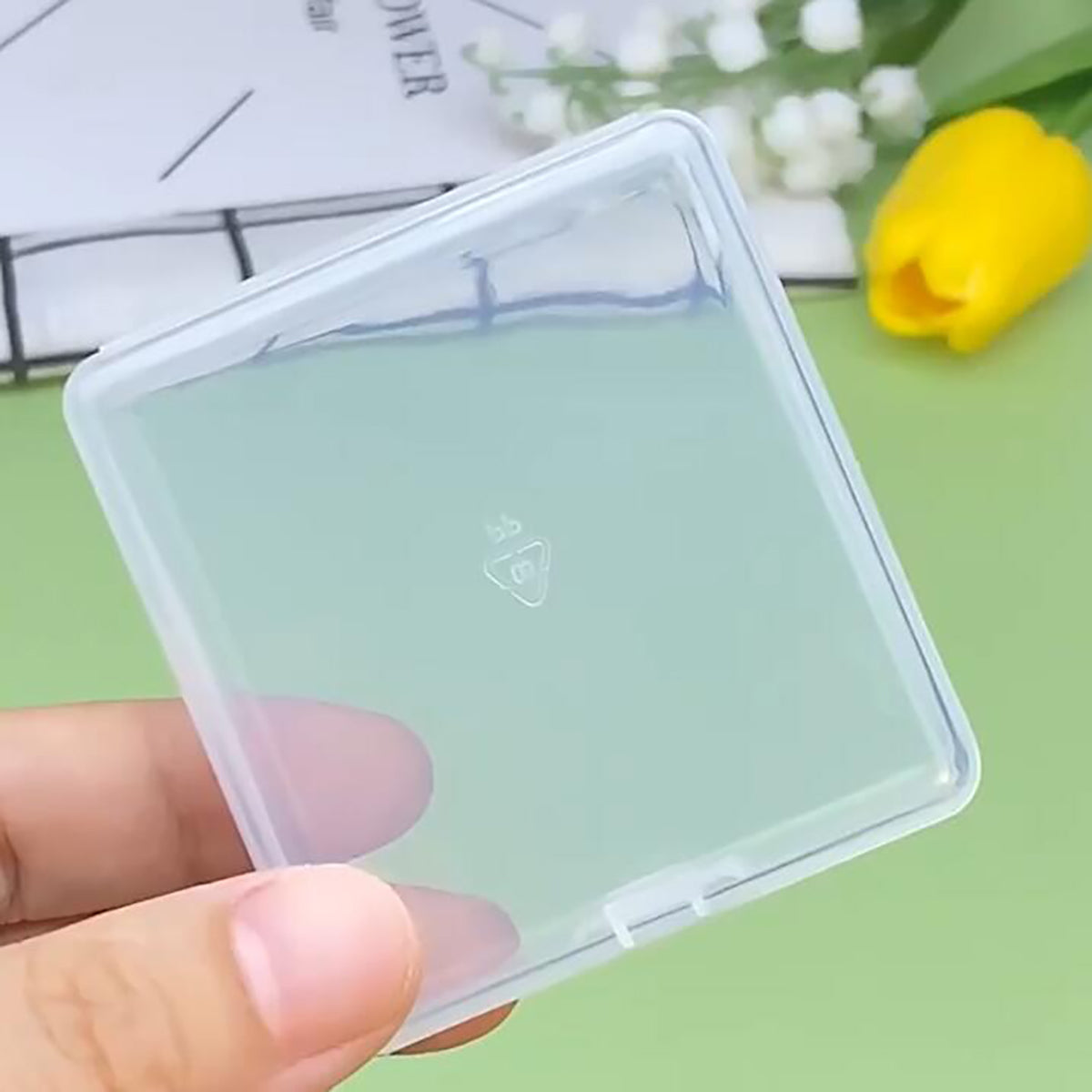 Square Plastic Storage Containers (2.4 x 2.24 x 0.67 inch) - 24 Pack
