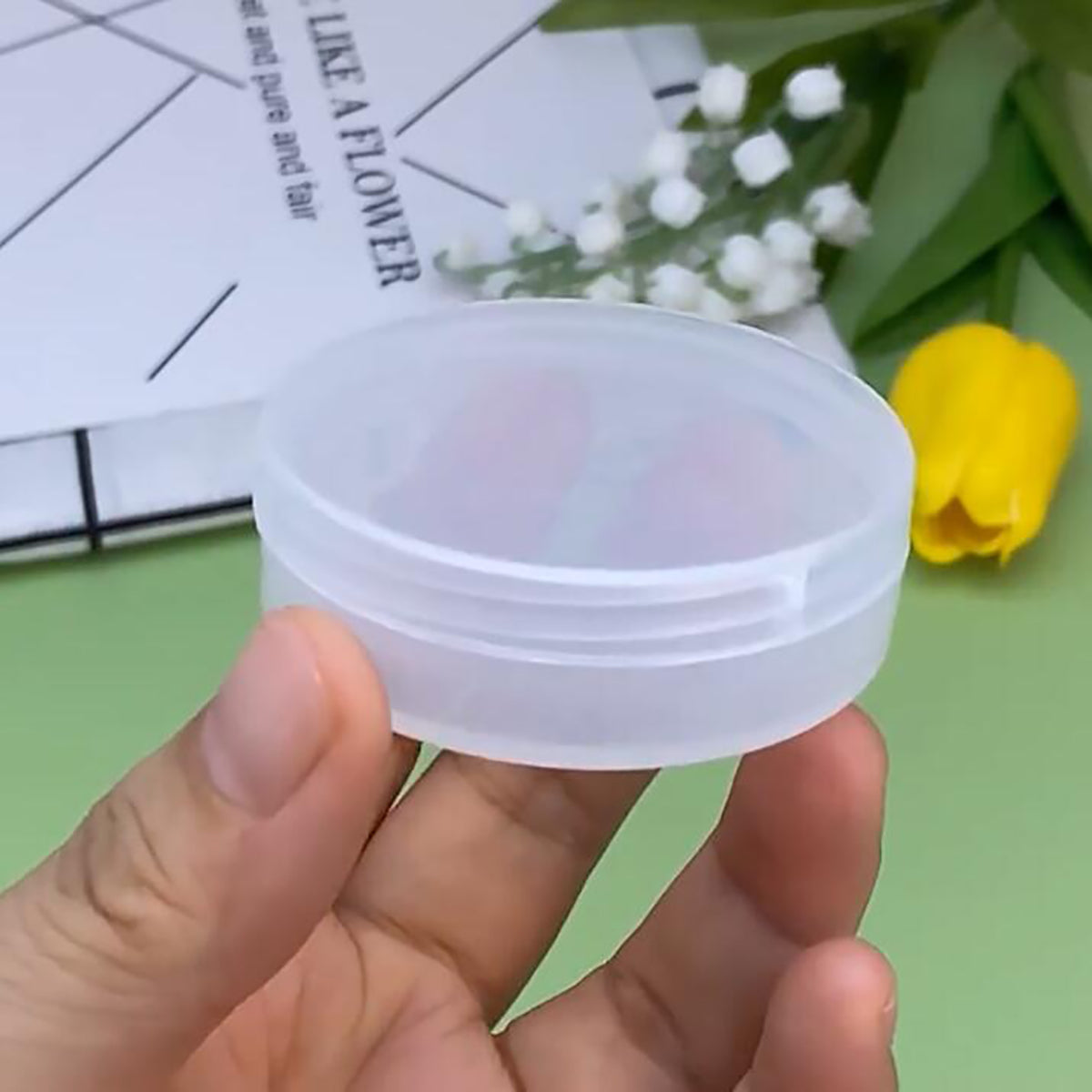 12 Pieces 15ml Mini Plastic Round Containers